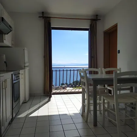 Romina Apartment