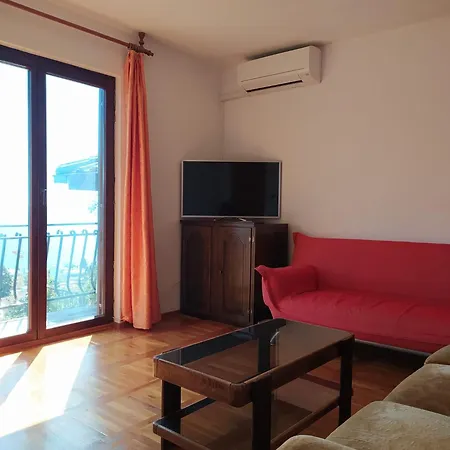 Romina Apartment *